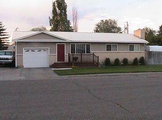 320 Cul De Sac Dr, Rexburg, ID 83440