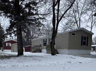 7 Brookside Mnr #7, Goshen, IN 46526