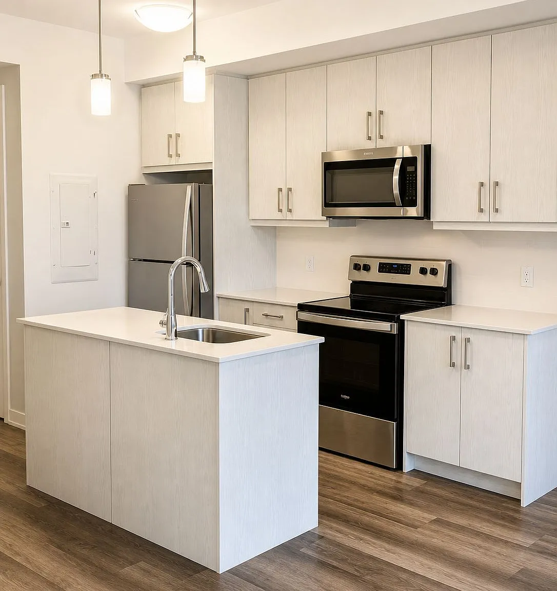 2 bed, $2,200 — Photo 2