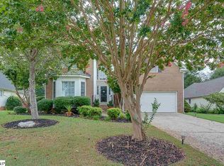 19 Overcup Ct, Greer, SC 29650