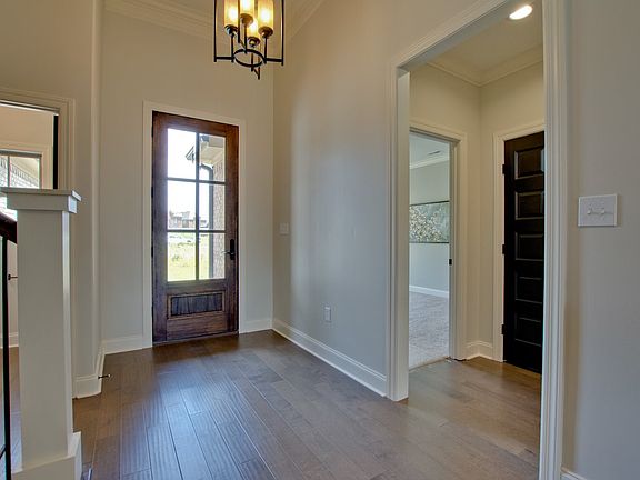 5th image of 10202 Blair Day Cir SW