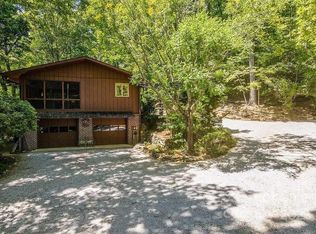 306 Mountain Meadow Rd, Franklin, NC 28734