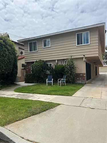 219 N Irena Ave #2 Photo 1