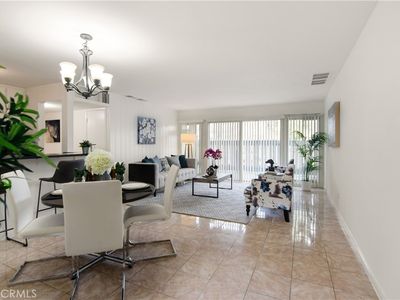8601 International Ave Unit 162, Canoga Park, CA, 91304