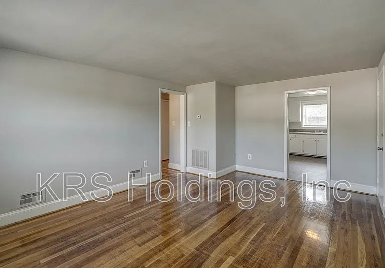 5423-4 Remuda Dr N — Photo 2