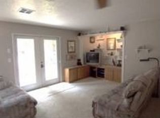 877 Williamson Loop, Grants Pass, OR 97526