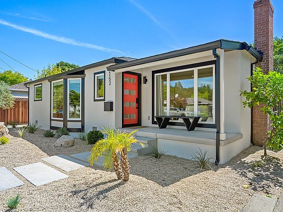 4th image of 2152 Montecito Avenue