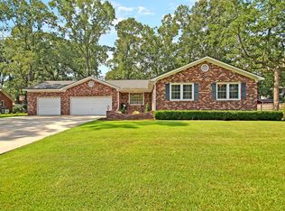 102 Greendale Ct, Summerville, SC 29485