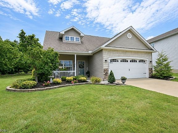 2nd image of 1046 Spring Run Blvd