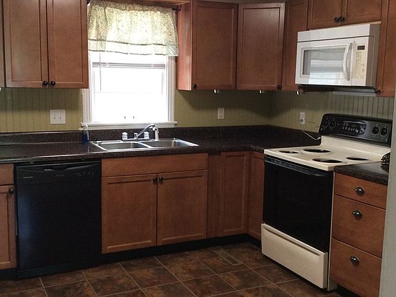 4th image of 501 Green Acres Dr