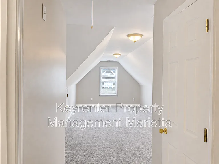 2220 Rosemoore Walk — Photo 21