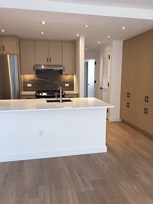 Rented by Greystar | media 27