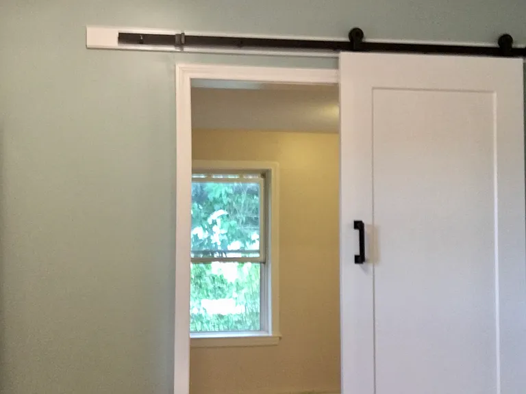196 Hampshire St #2 — Photo 10