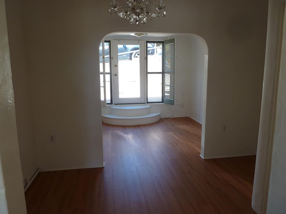 Looking toward apartment entrance