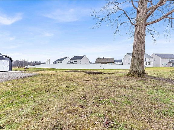 4th image of 10151 Aldridge Dr