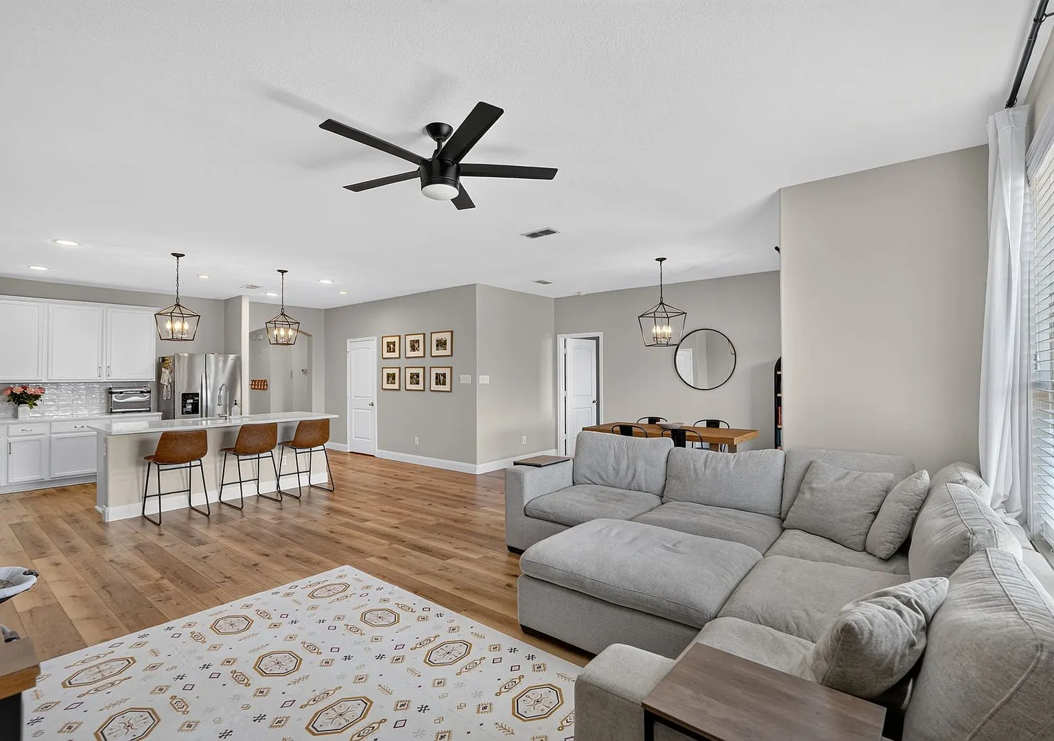 Beautifully Updated 4 Bedroom 2 Bathroom Home in Wylie with Modern Finishes Throughout! — Photo 3