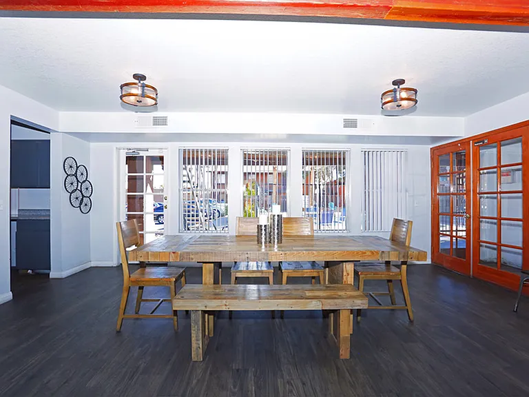 Lake Charlotte Apartments — Photo 18