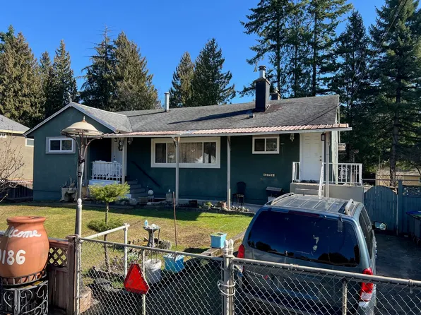 10186 144a St, Surrey, BC V3R 3P8