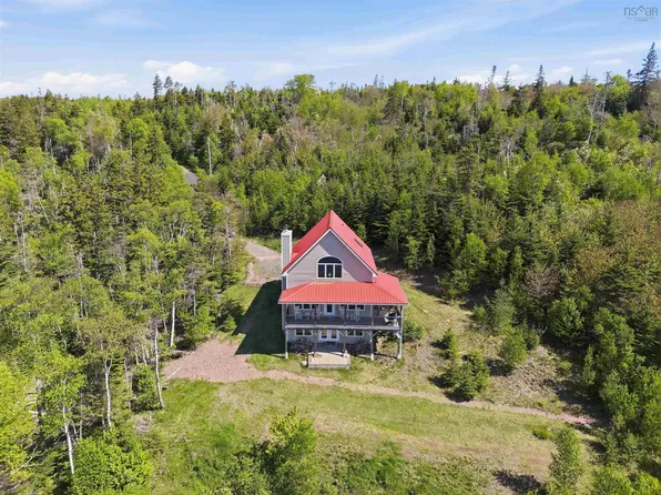1698 We St, Bay Road, NS B0M 1S0