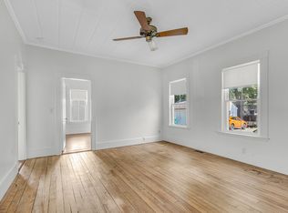 45 Crest St #45, Concord, MA 01742