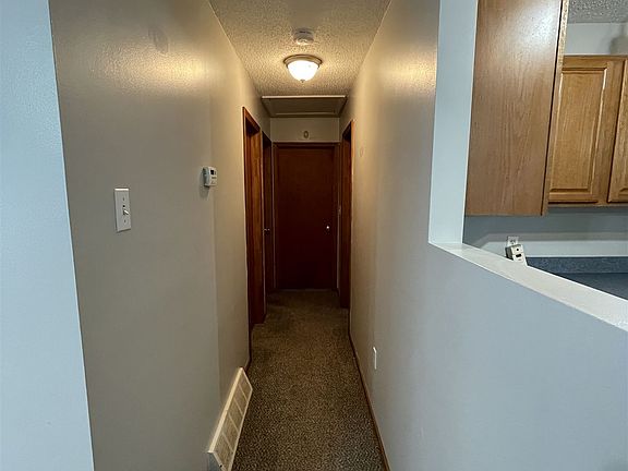 5th image of 2083 Cherrywood Dr