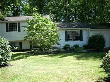 7730 Pegotty Dr NE photo 1