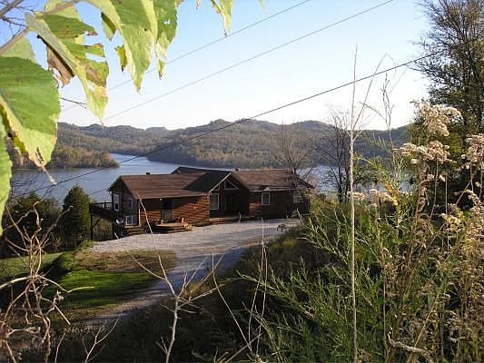 1st image of 33 Mahan Ln