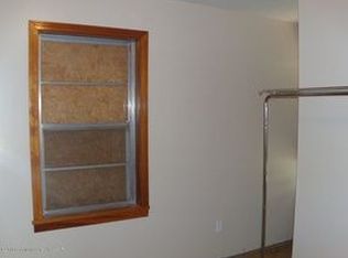 403 Oak Ave, Panhandle, TX 79068