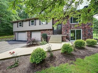 6123 Farm Rd, Export, PA 15632