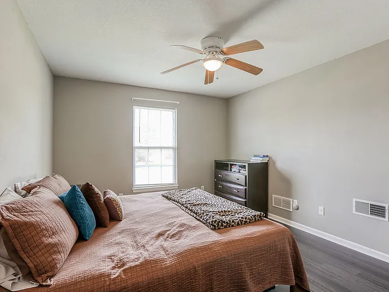 234 SW Chartwell Cir #234 — Photo 16