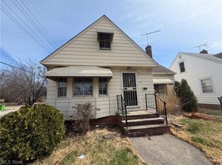 871 E 232nd St, Euclid, OH 44123