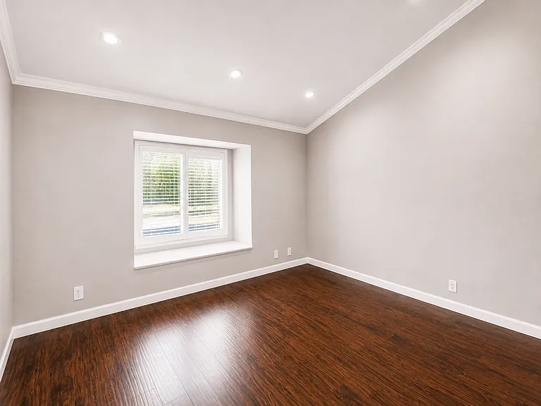 3427 Pennsylvania Cmn — Photo 10