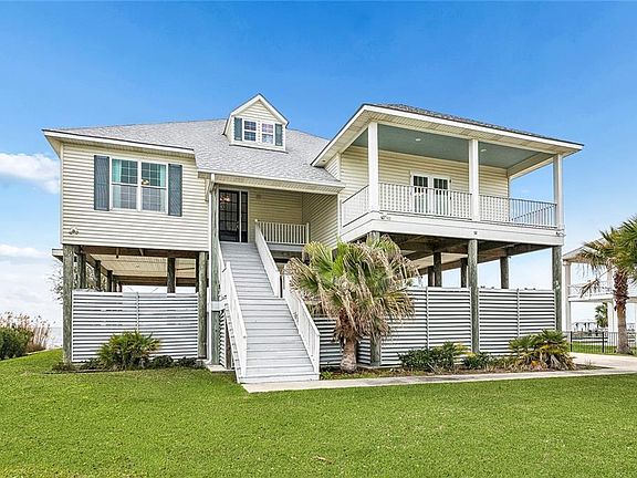 2nd image of 52 Treasure Isle Rd N