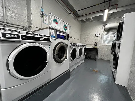 Sold by Remax 1st Choice | media 12