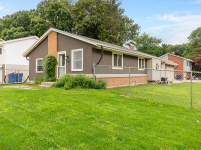 300 Elm AVENUE, Slinger, WI, 53086
