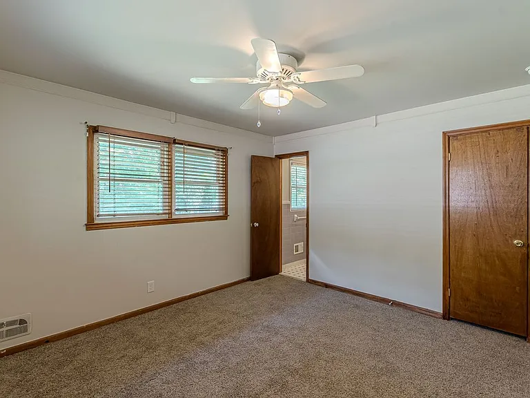 3920 Cliftondale Pl — Photo 22