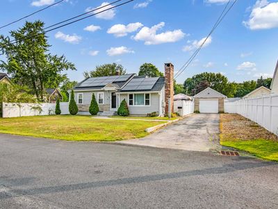 10 Hatch Street, Nashua, NH, 03060