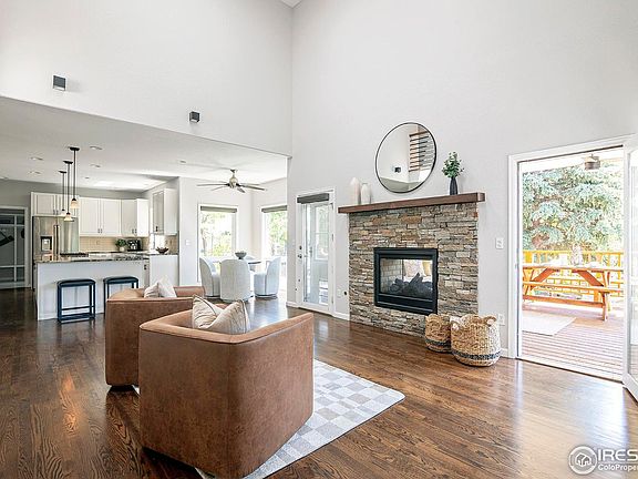 5th image of 644 W Sagebrush Dr