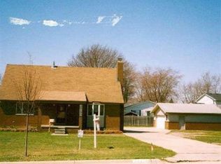 28190 Sheeks Blvd, Flat Rock, MI 48134