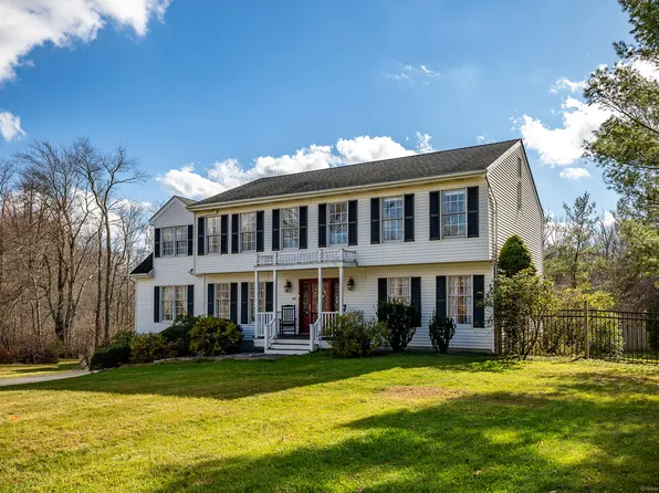 97 Gillotti Road, New Fairfield, CT 06812