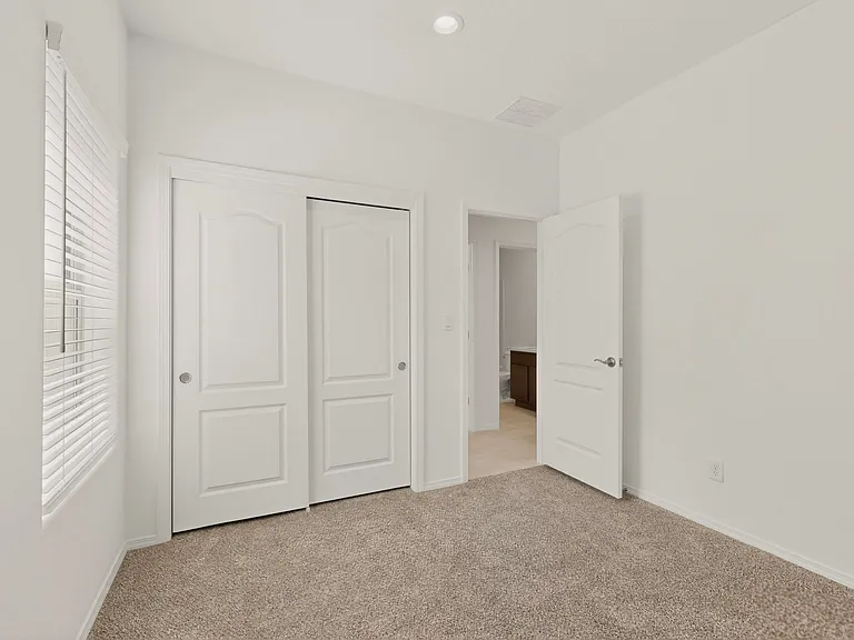 308 Prism Ave SW — Photo 33