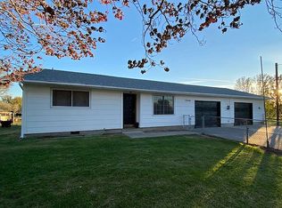 32948 Johnston Ln, Hermiston, OR 97838