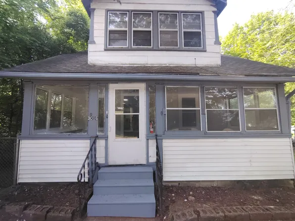 3016 School St, Rockford, IL 61101