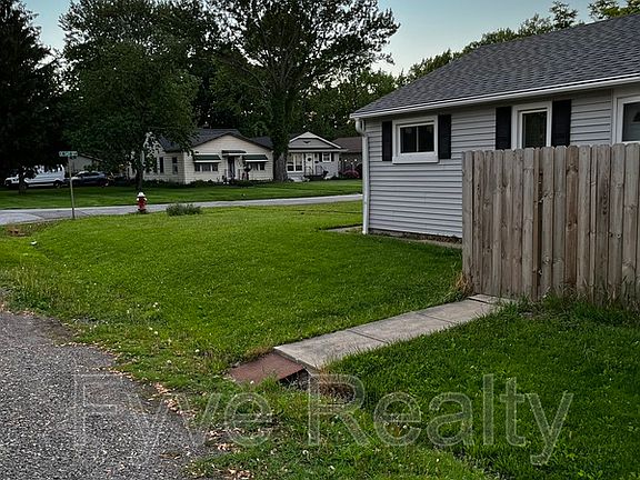 2nd image of 791 E 347th St