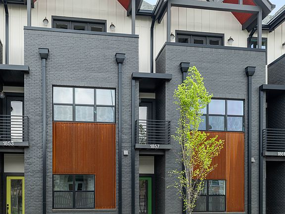2nd image of 1800 S Holtzclaw Ave #1857
