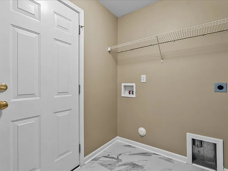 3614 Thornaby Cir — Photo 6