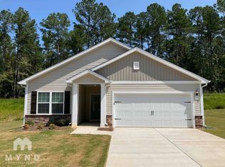 255 New Villas St, Angier, NC 27501