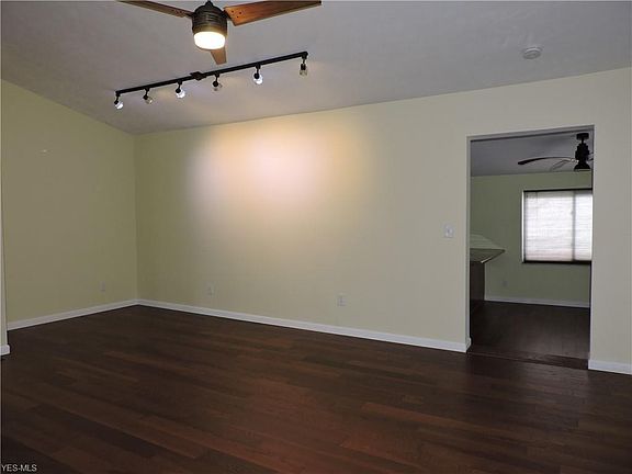 5th image of 100 Sunnyview Dr