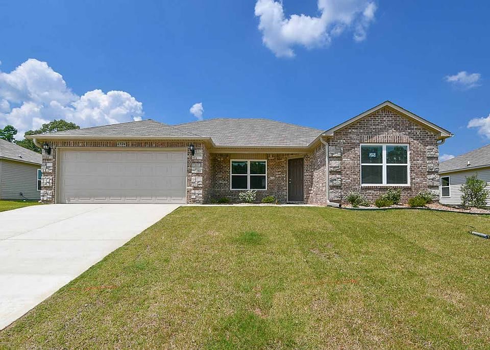 1st image of 6416 Amalie Dr