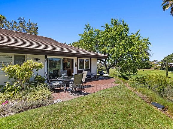 3rd image of 12576 Oaks North Dr